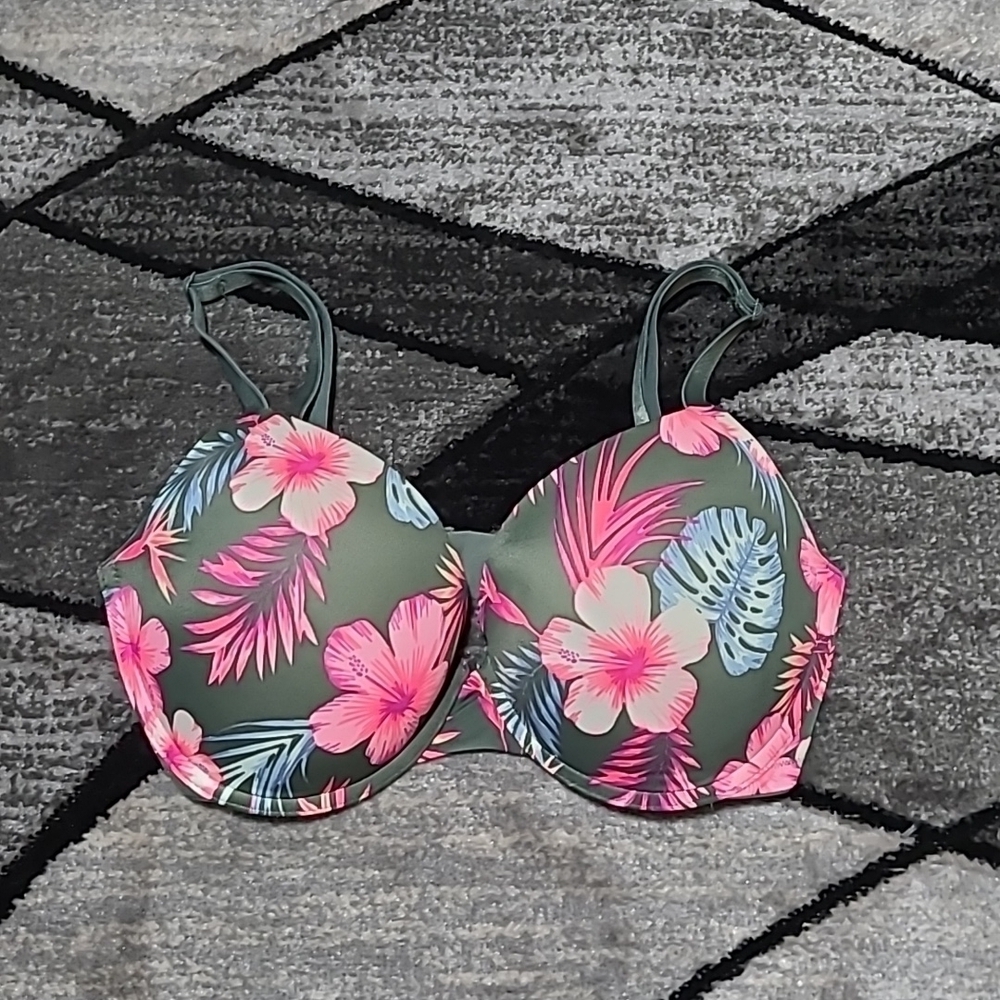 VS PINK WEAR EVERYWHERE SMOOTH TROPICAL FLORAL LOGO TICKING PUSH-UP BRA